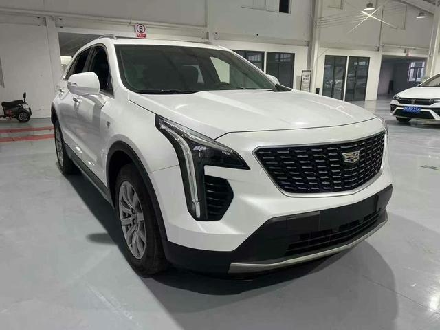 Cadillac XT4