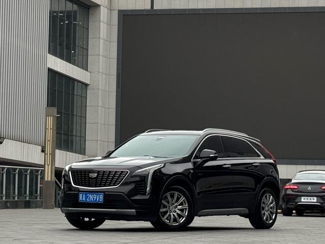 Cadillac XT4