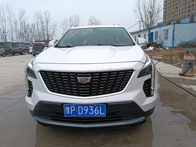 Cadillac XT4