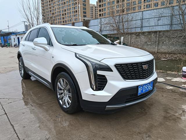 Cadillac XT4