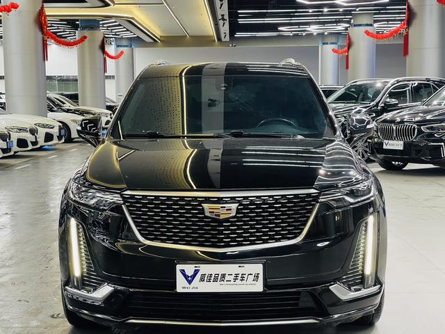 Cadillac XT6