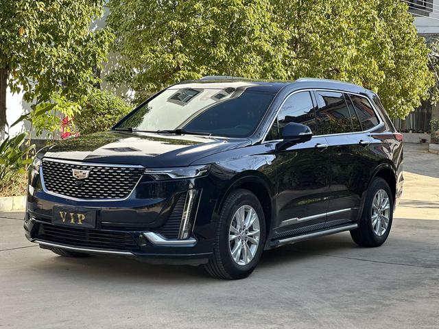 Cadillac XT6