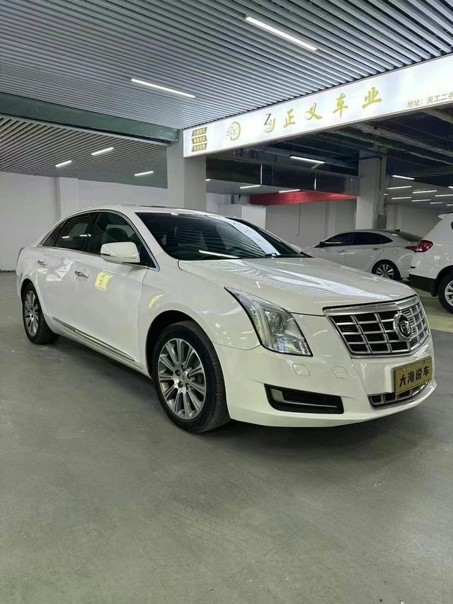 Cadillac XTS