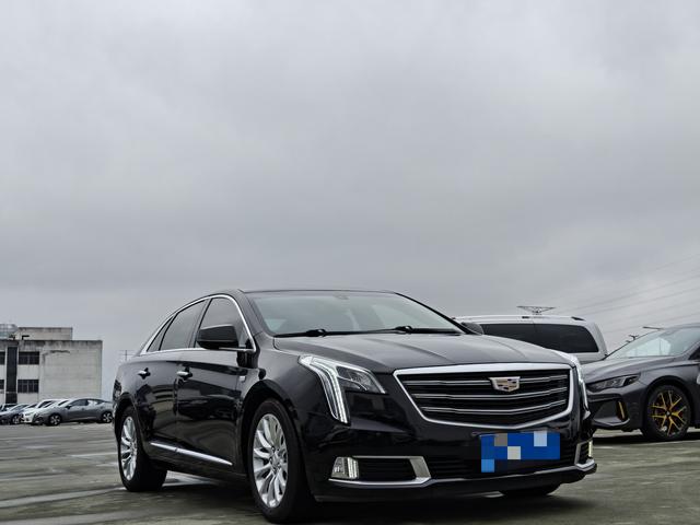 Cadillac XTS