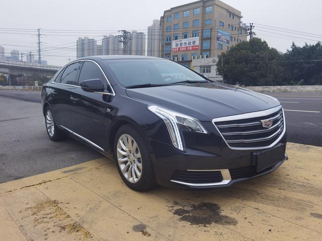 Cadillac XTS