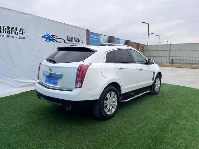 Cadillac SRX