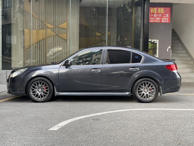 Subaru LEGACY