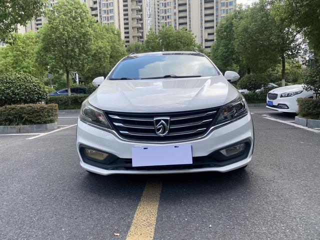 Baojun 310W