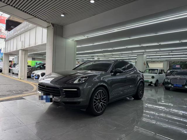 Porsche Cayenne Coupe