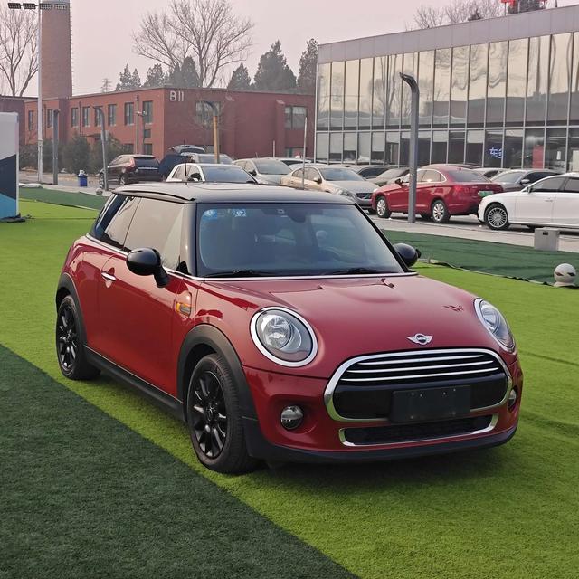 MINI MINI