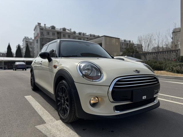 MINI MINI