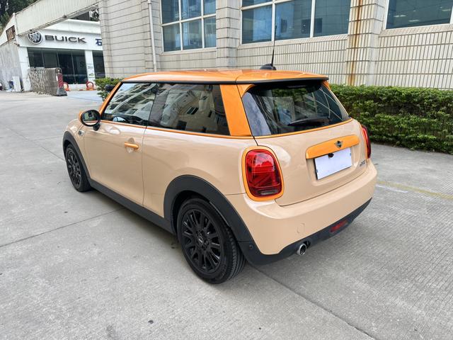 MINI MINI