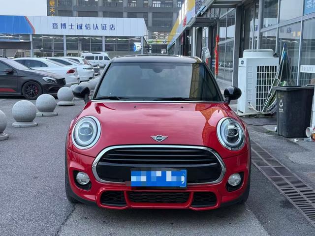 MINI MINI