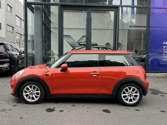 MINI MINI