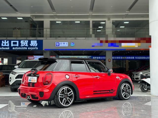 MINI MINI