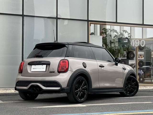 MINI MINI