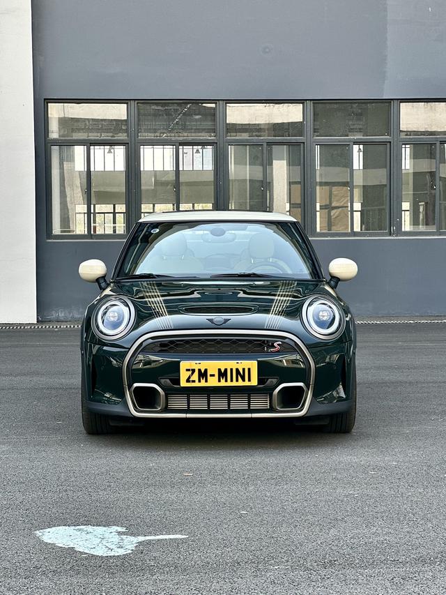 MINI MINI