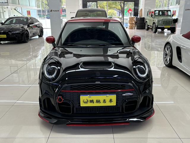 MINI JCW