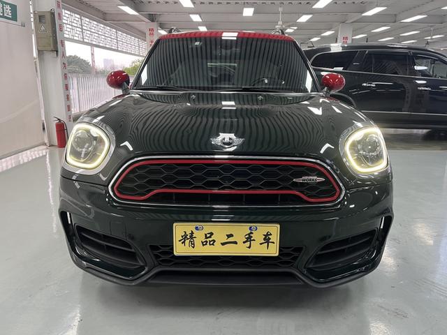 MINI JCW COUNTRYMAN