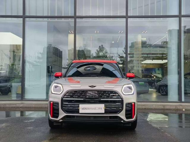 MINI JCW COUNTRYMAN