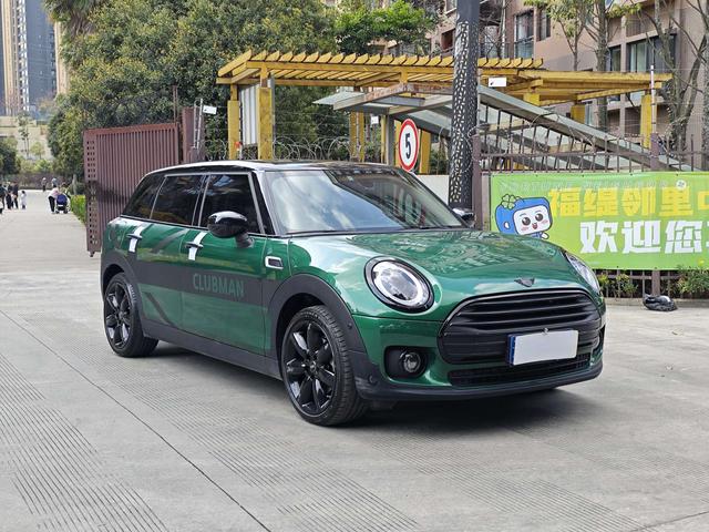 MINI CLUBMAN