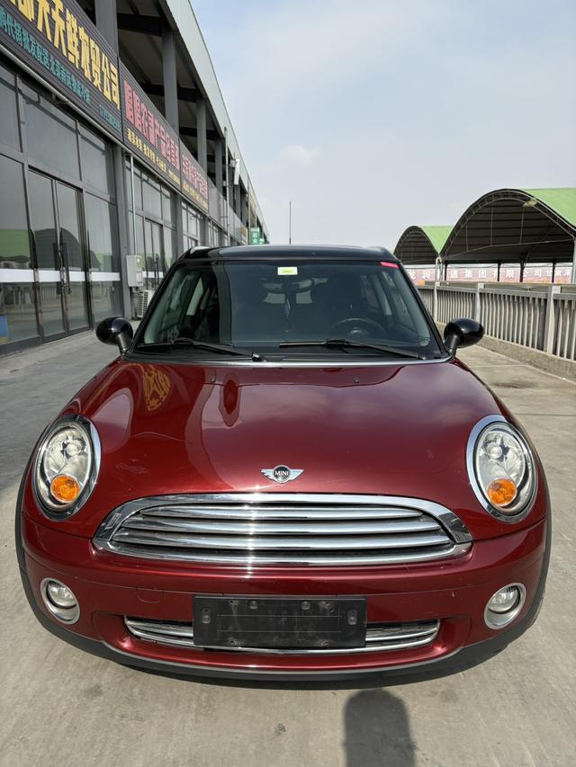 MINI CLUBMAN