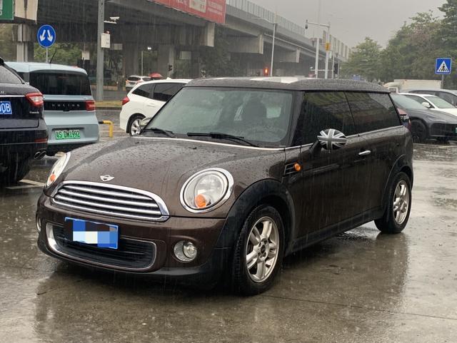 MINI CLUBMAN