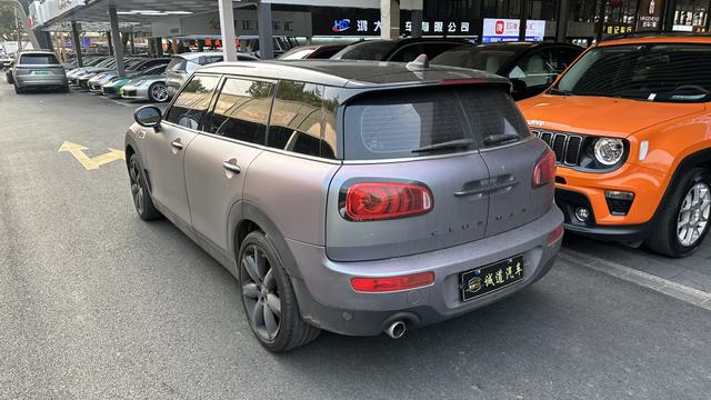 MINI CLUBMAN