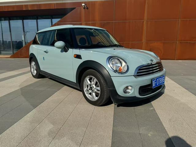 MINI CLUBMAN