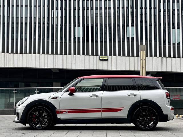 MINI JCW CLUBMAN