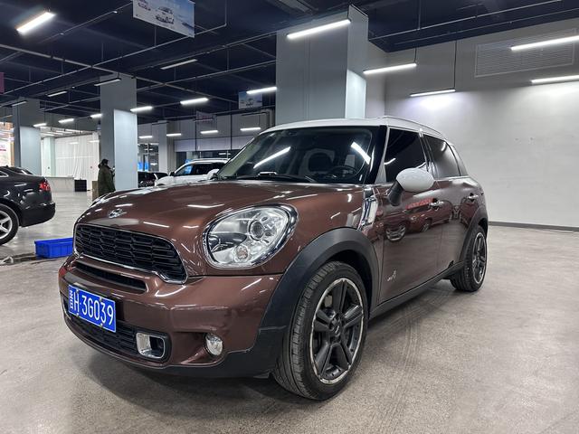 MINI COUNTRYMAN