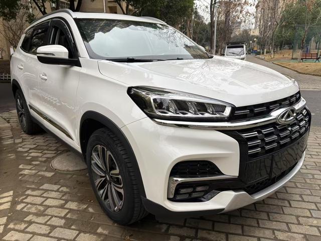 Chery Tiggo 8