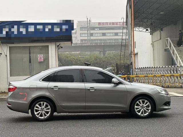 Chery Arrizo 7