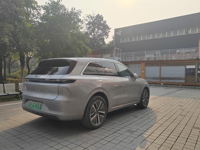 Lixiang L6