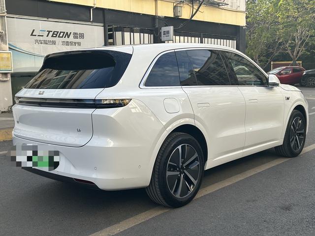 Lixiang L6