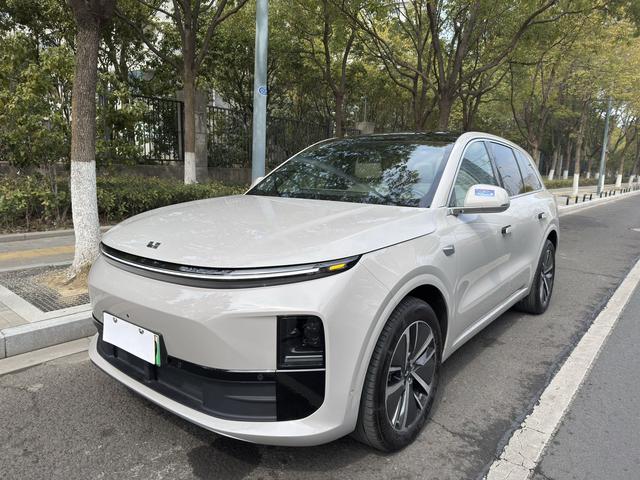 Lixiang L6