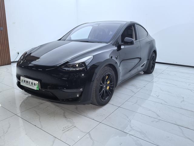 Tesla Model Y  из Китая