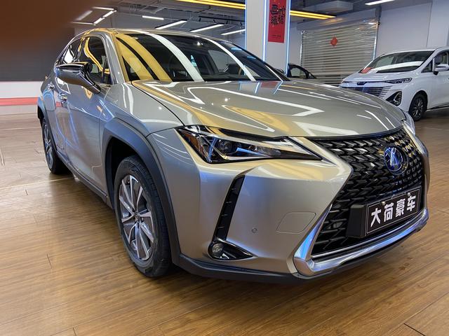 Lexus UX EV