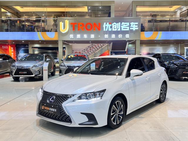 Lexus CT