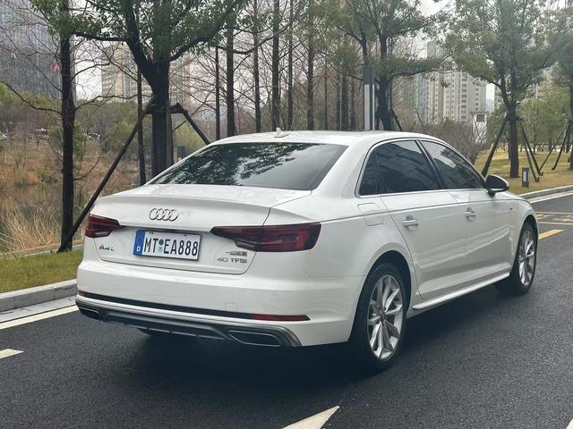 Audi A4L