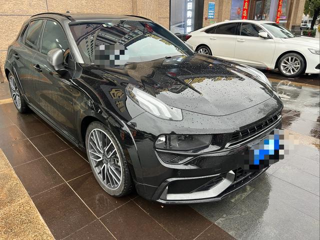 Lynk & Co 02 Hatchback