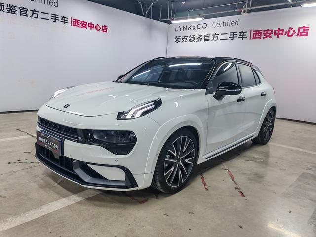 Lynk & Co 02 Hatchback