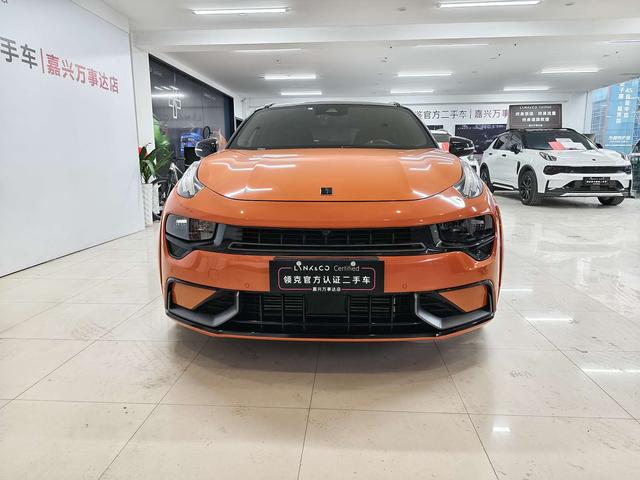 Lynk & Co 02 Hatchback