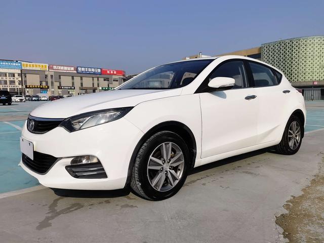 Changan Eado XT