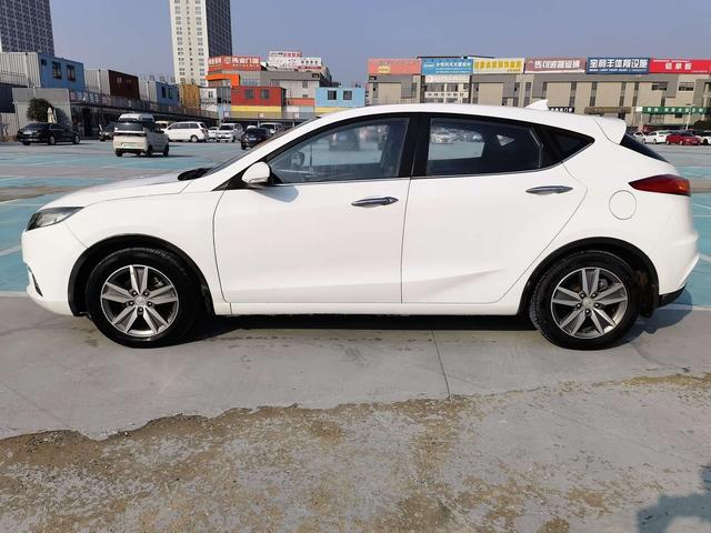 Changan Eado XT