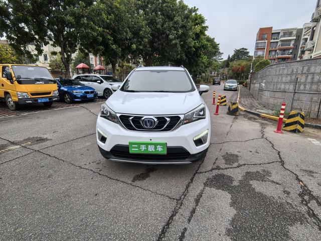 Changan CS15