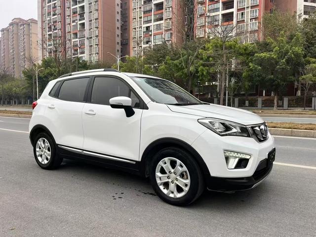 Changan CS15