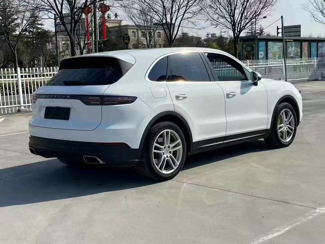 Porsche Cayenne E-Hybrid