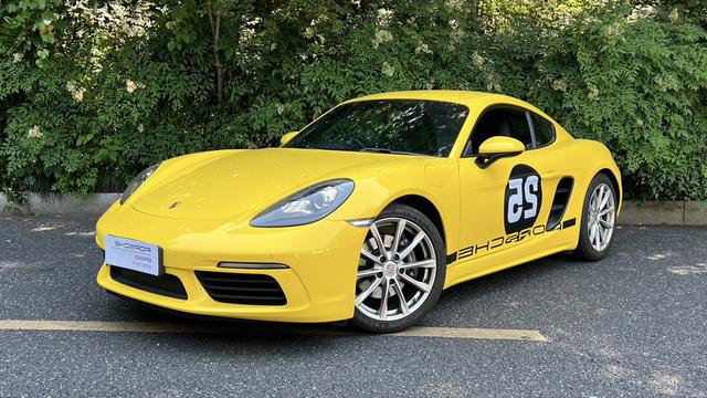 Porsche 718