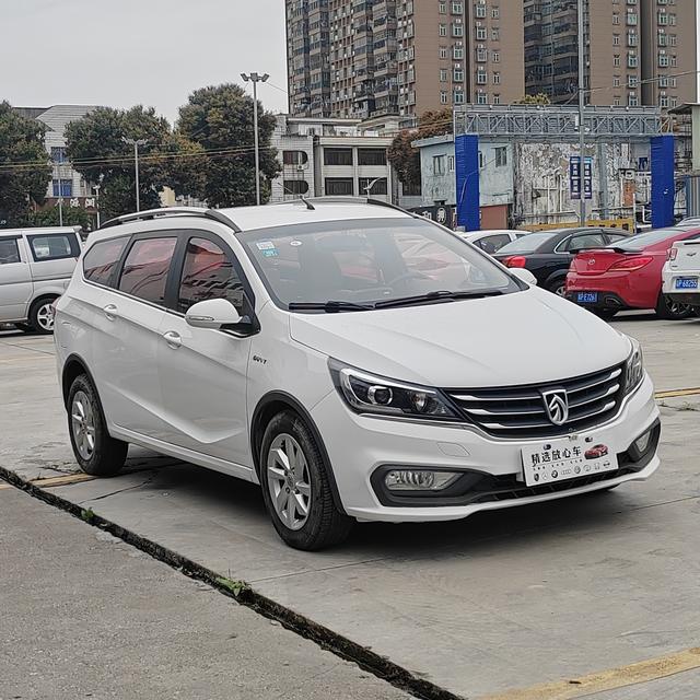 Baojun 310W